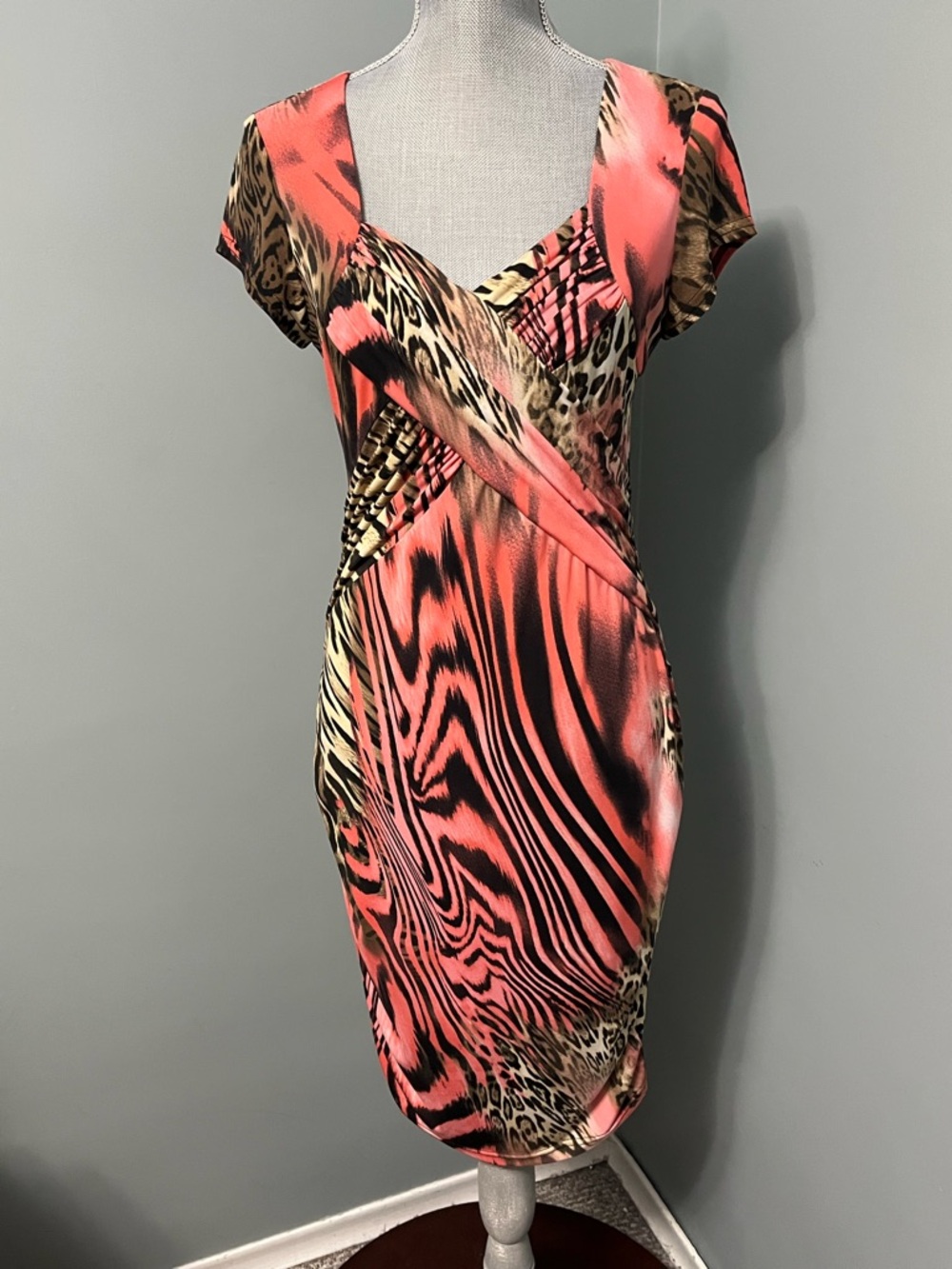 JOSEOH RIBKOFF Animal Print Ruched cocktail Dress women’s size 10